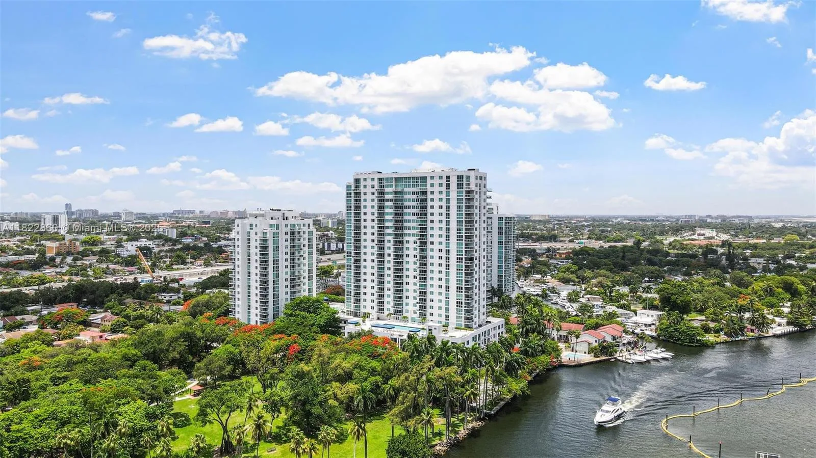 1861 NW S River Dr # PH-01, Miami, FL 33125