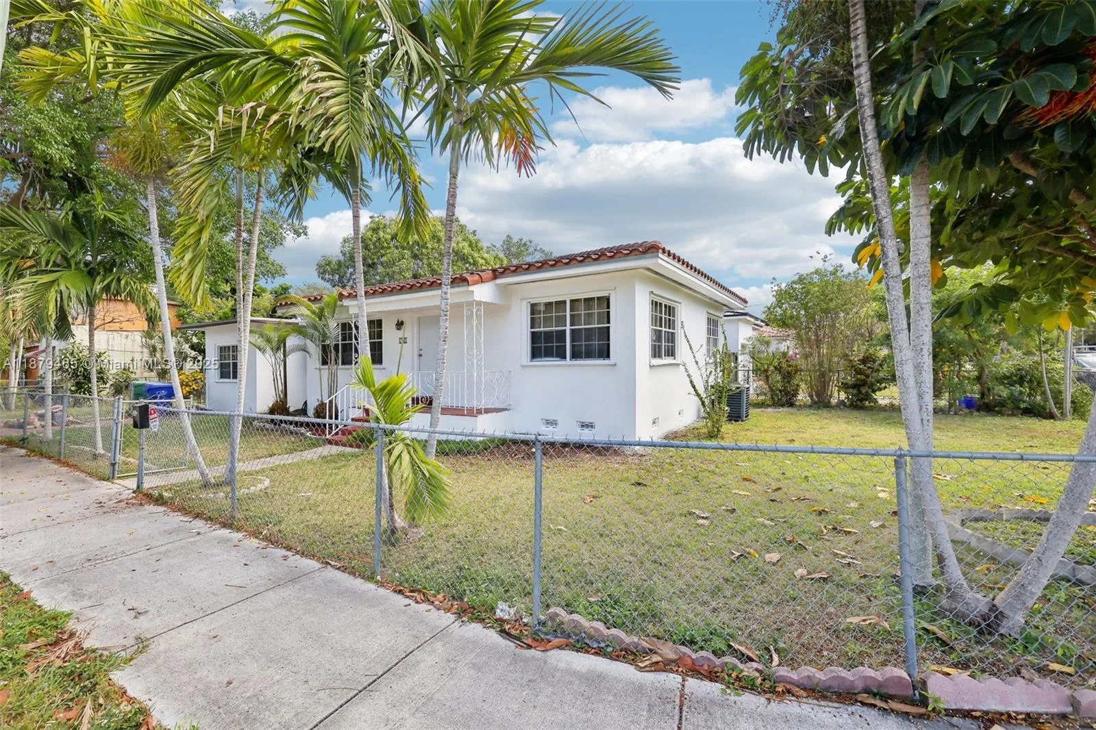 1121 SW 36th Ave, Miami, FL 33135 photo 2