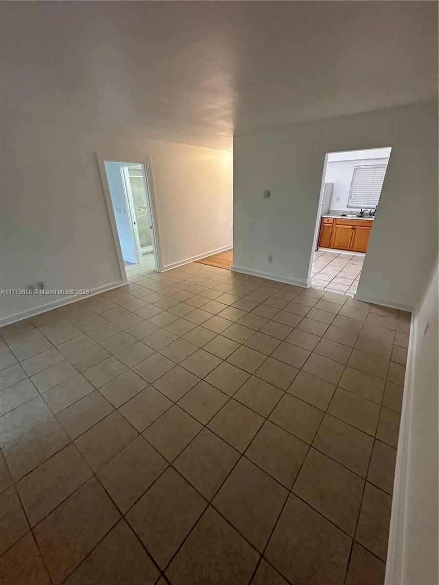 318 Tarpon Dr # 3, Cape Coral, FL 33904 photo 2