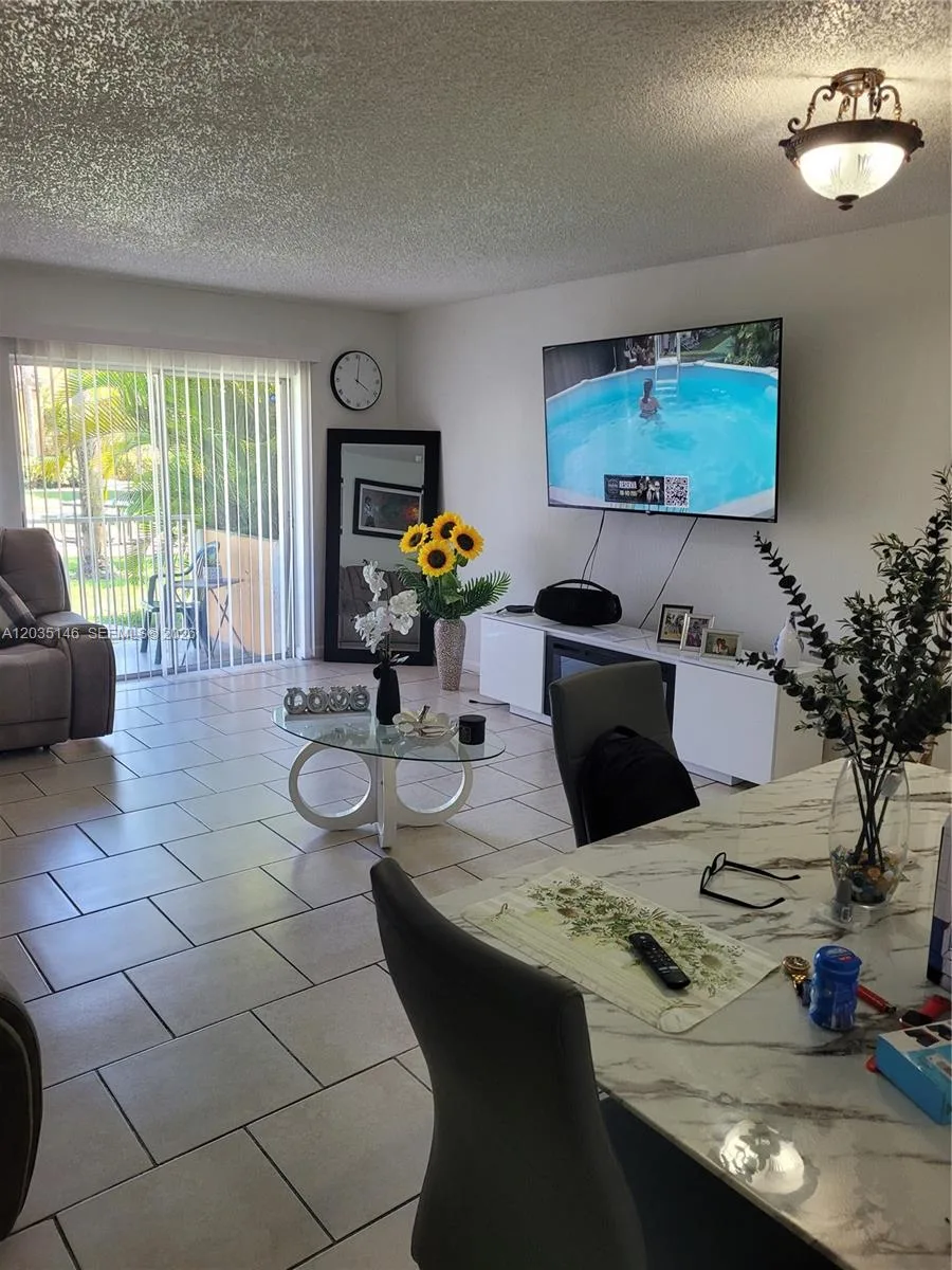 18101 NW 68th Ave # E105, Hialeah, FL 33015