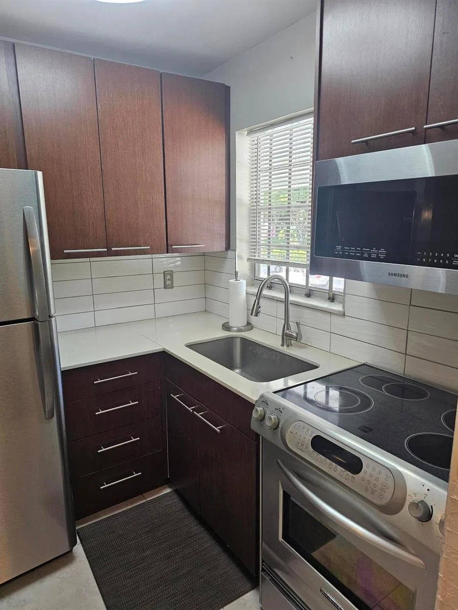2475 W Golf Boulevard # 243, Pompano Beach, FL 33064 photo 9