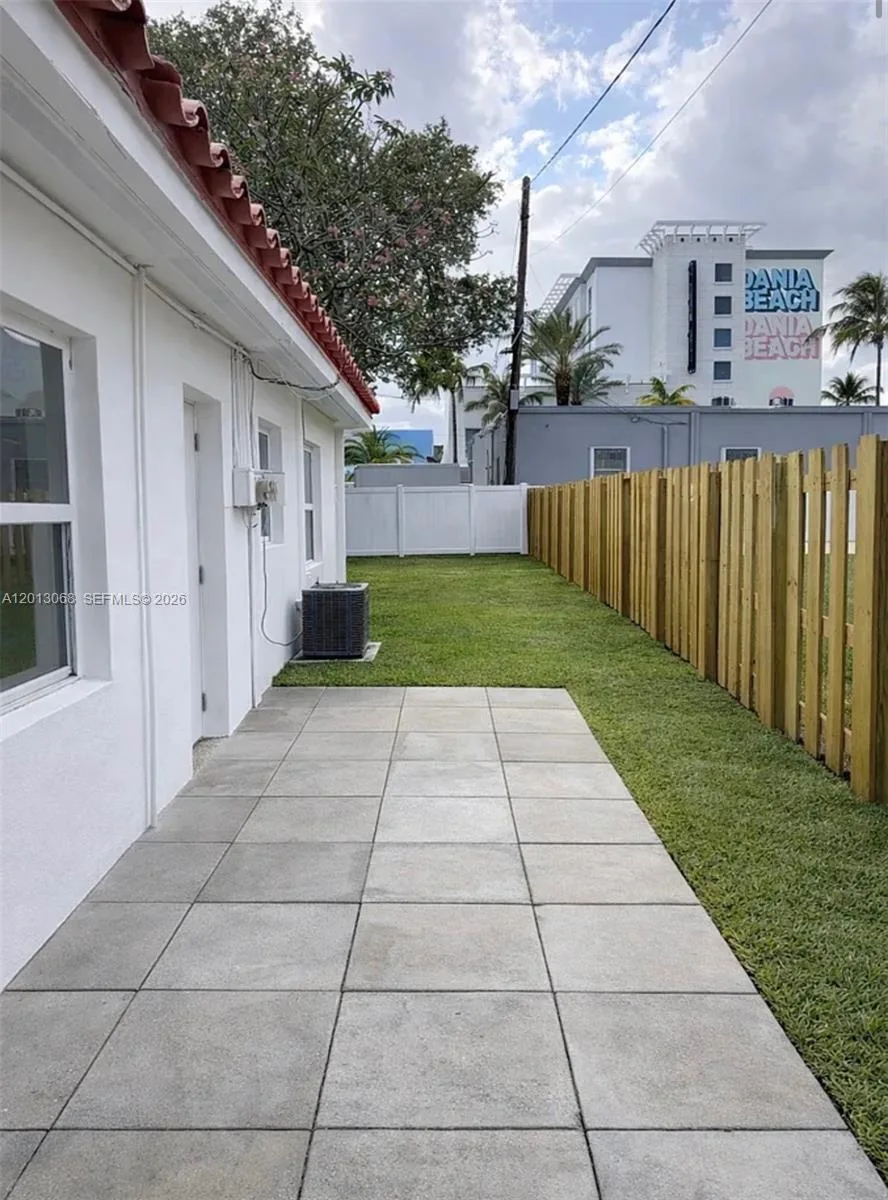 34 SE 1st Ave # B, Dania Beach, FL 33004 photo 7