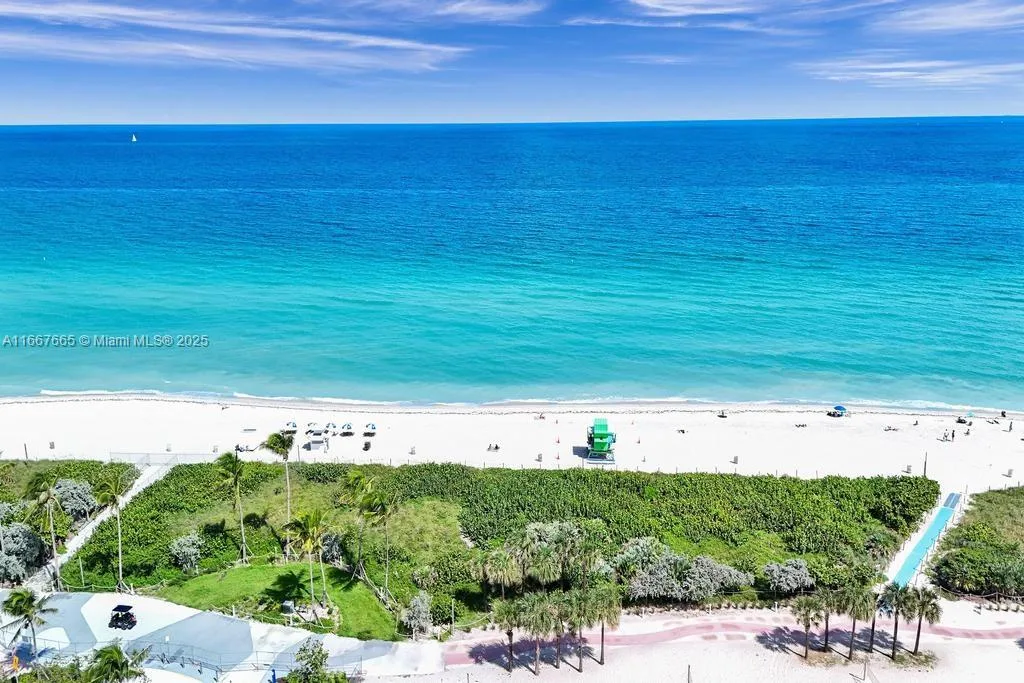 7135 Collins Ave # 1723, Miami Beach, FL 33141 photo 2
