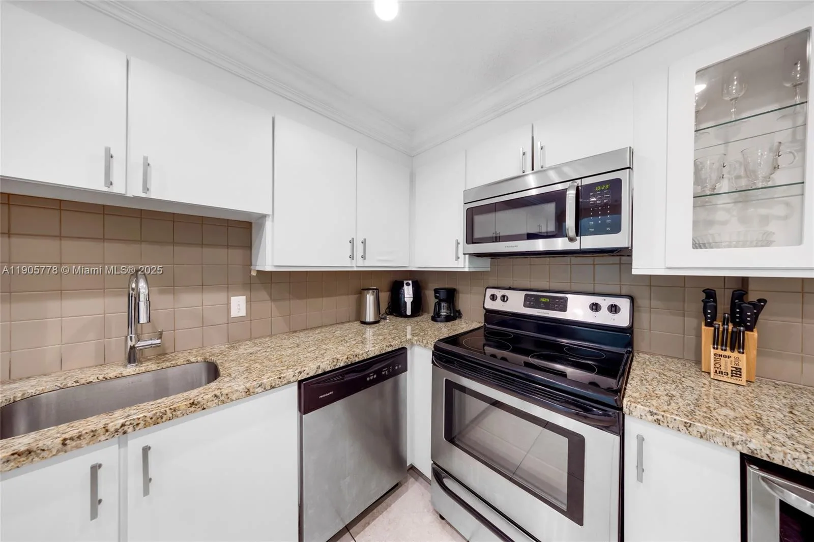 3801 S Ocean Dr # 15R, Hollywood, FL 33019 photo 10
