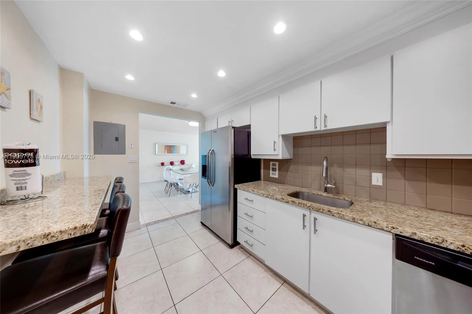 3801 S Ocean Dr # 15R, Hollywood, FL 33019 photo 11