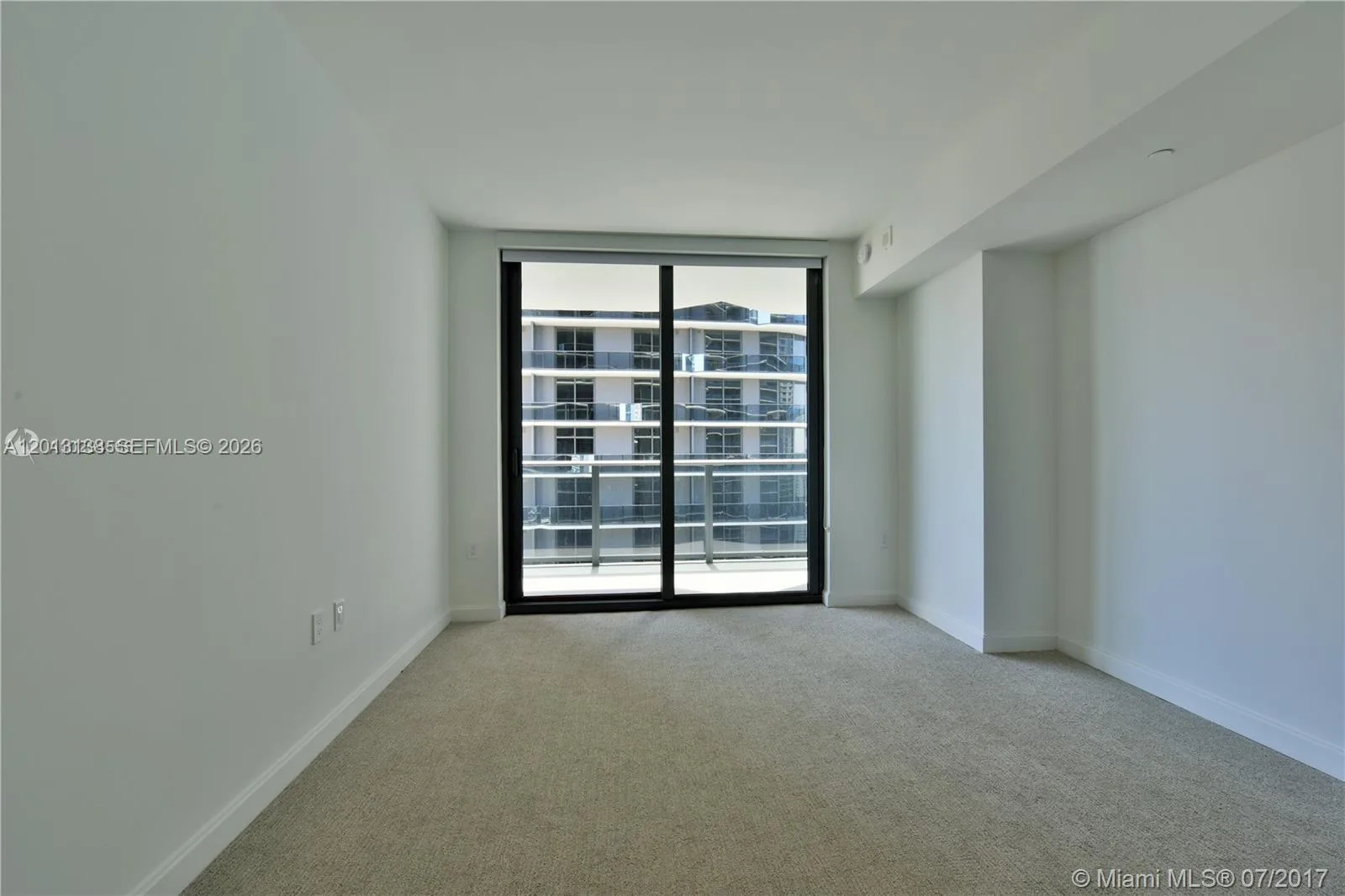 45 SW 9 st # 1907, Miami, FL 33130 photo 5