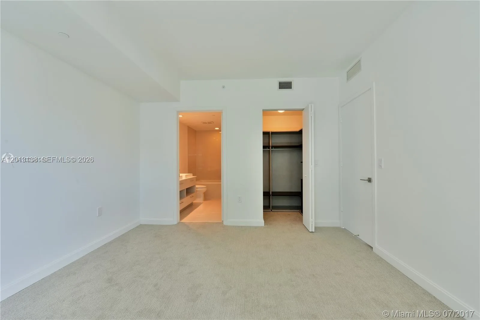 45 SW 9 st # 1907, Miami, FL 33130 photo 6