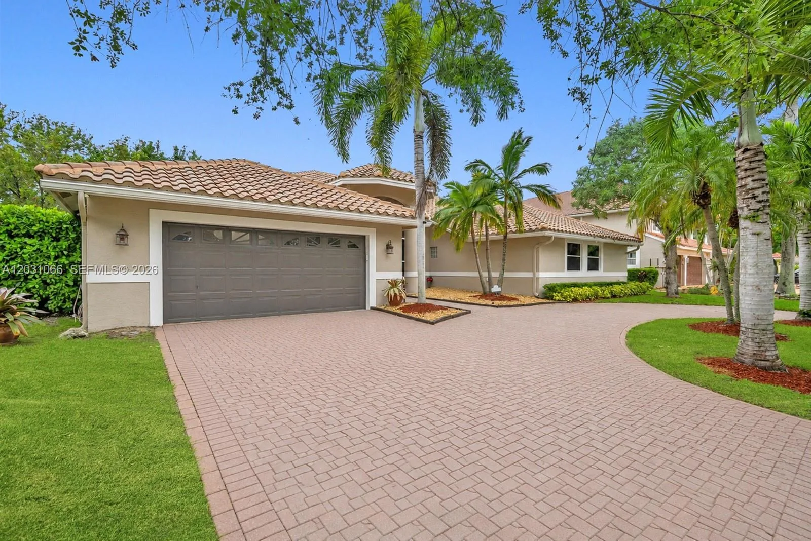 1776 W Eagle Trace Blvd W, Coral Springs, FL 33071 photo 3