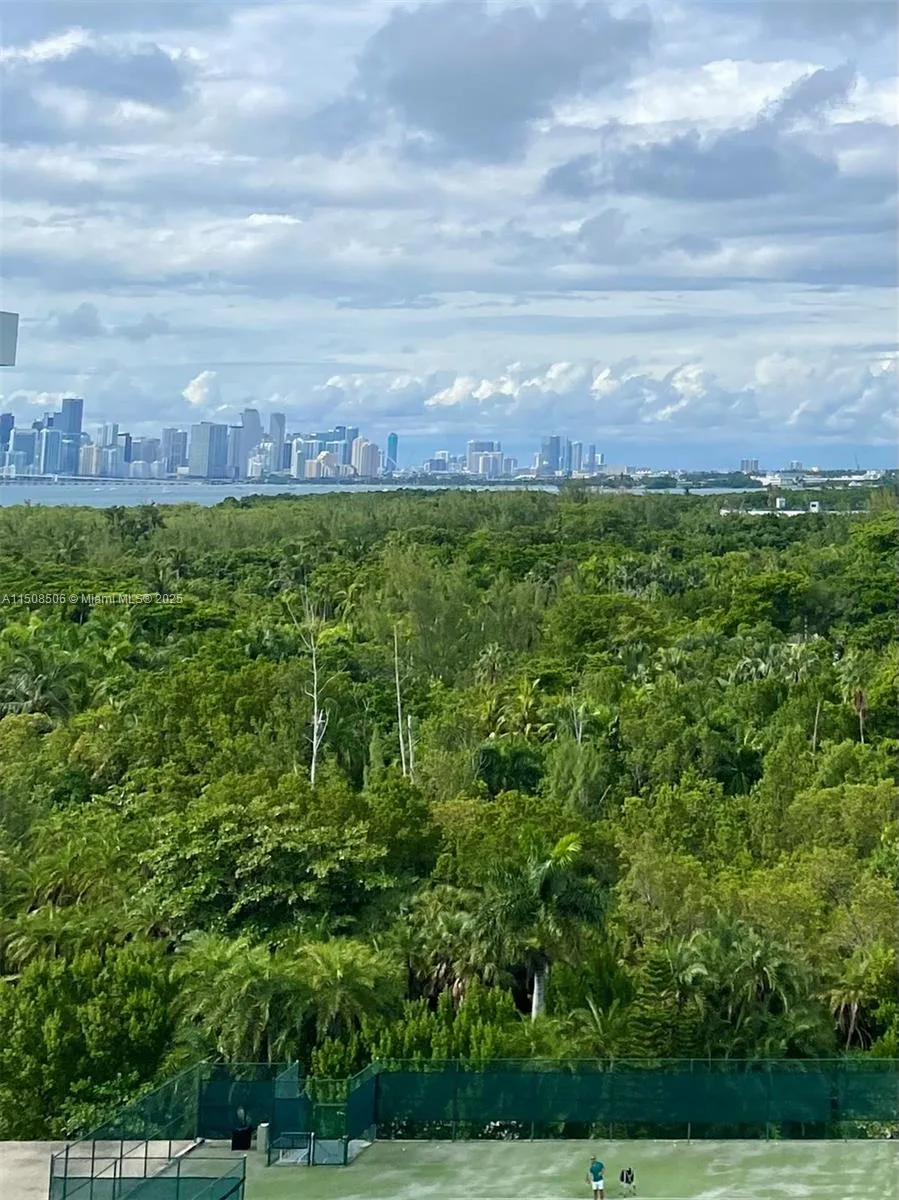 199 Ocean Lane Dr # 1112, Key Biscayne, FL 33149