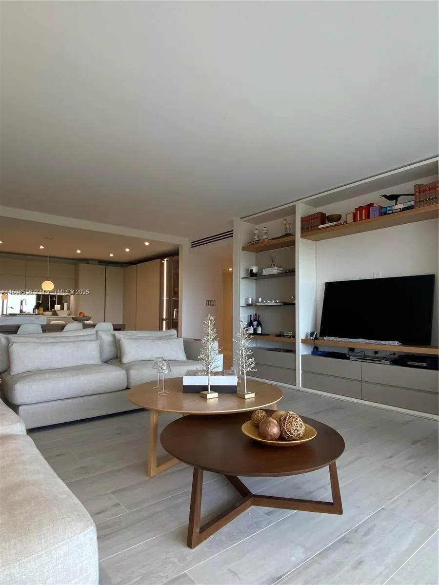 199 Ocean Lane Dr # 1112, Key Biscayne, FL 33149 photo 13