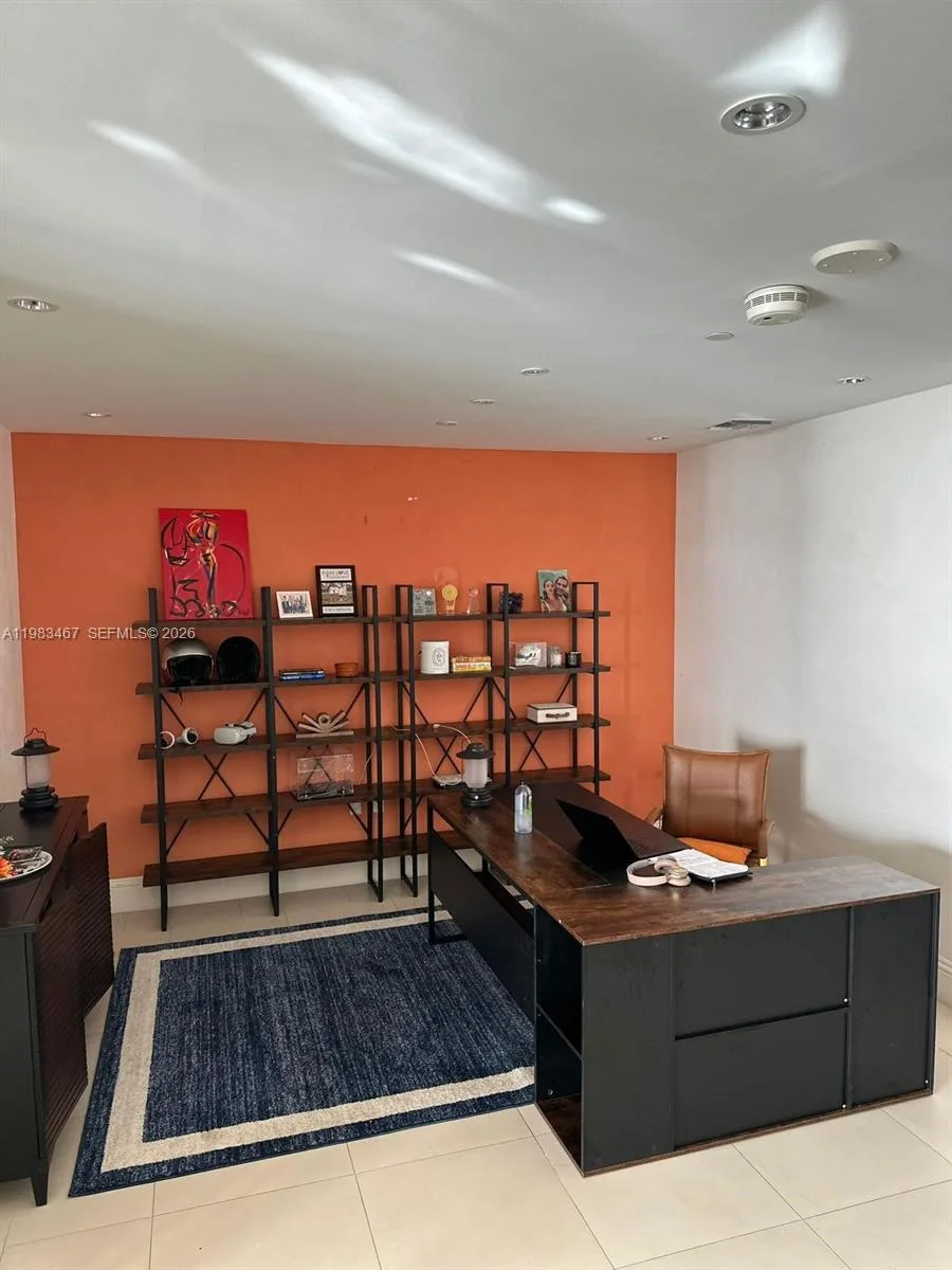 200 Biscayne Boulevard Way # 4907, Miami, FL 33131 photo 10