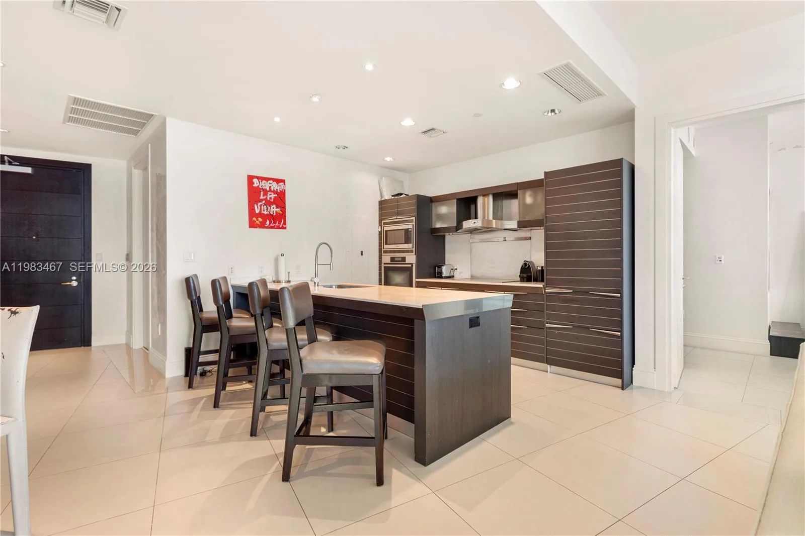 200 Biscayne Boulevard Way # 4907, Miami, FL 33131 photo 3