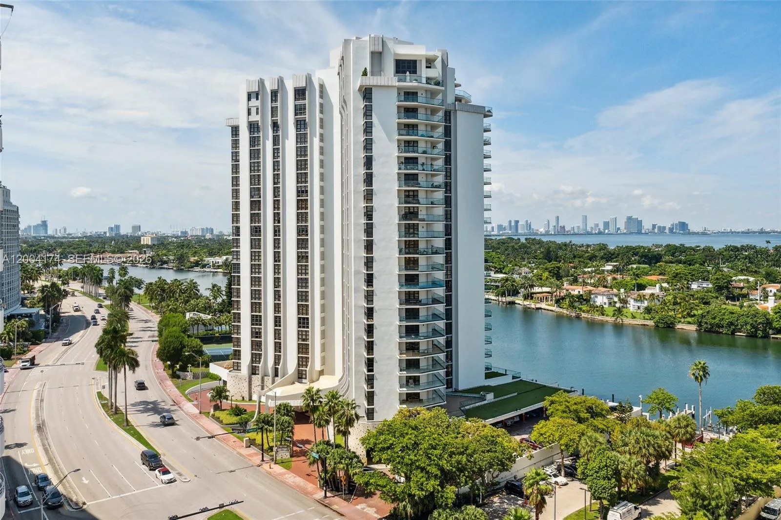 5555 Collins Ave # 15V, Miami Beach, FL 33140