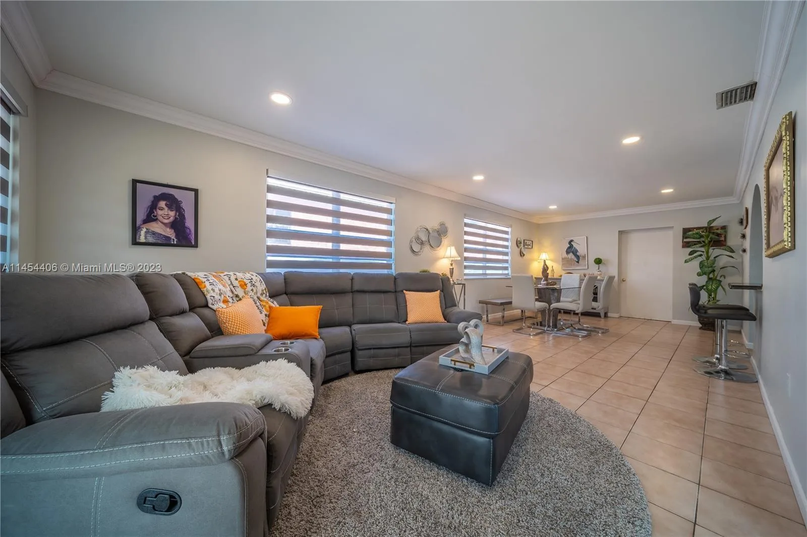 925 E 29th St, Hialeah, FL 33013 photo 12