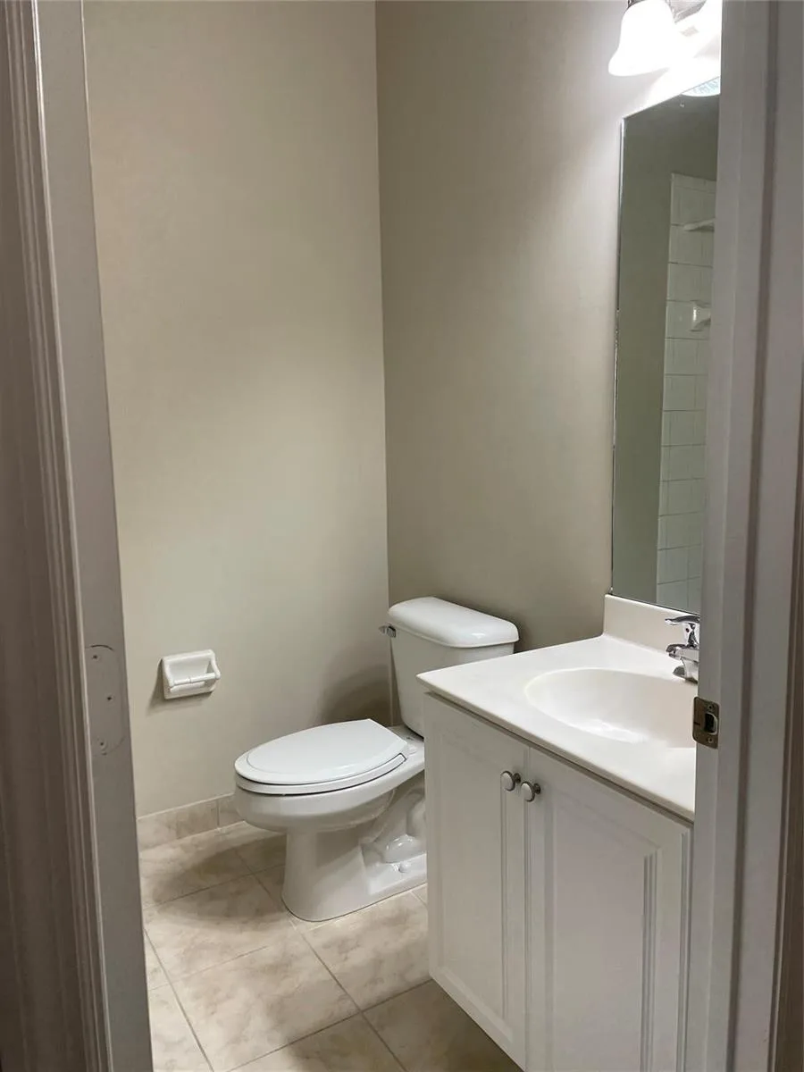 9076 PRESTON Place # 9076, Tamarac, FL 33321 photo 5