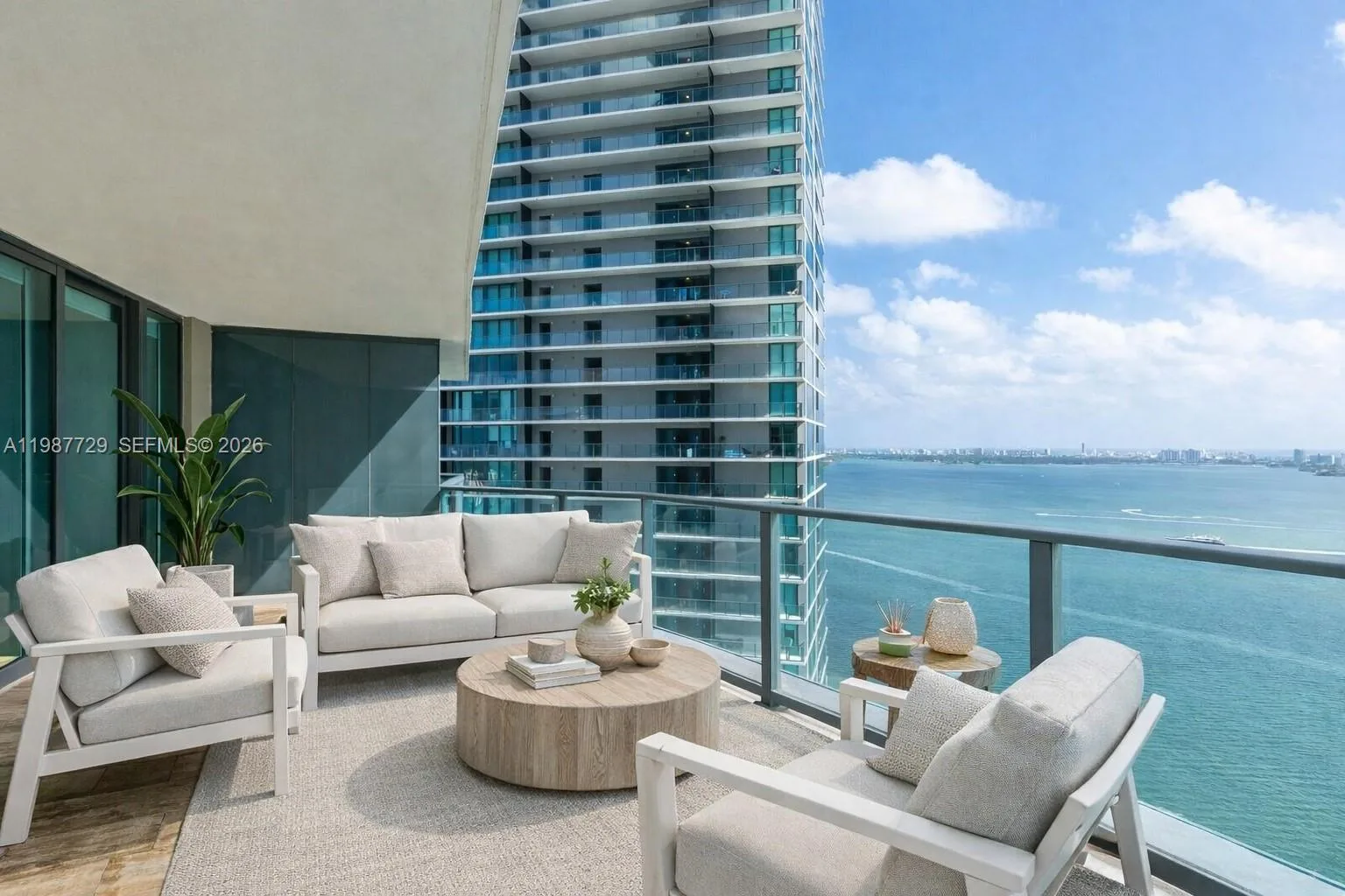 650 NE 32nd St # 3406, Miami, FL 33137