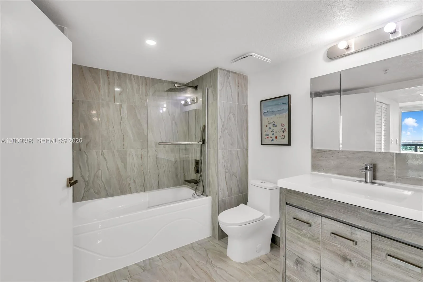 1800 N Bayshore Dr # 4208, Miami, FL 33132 photo 5