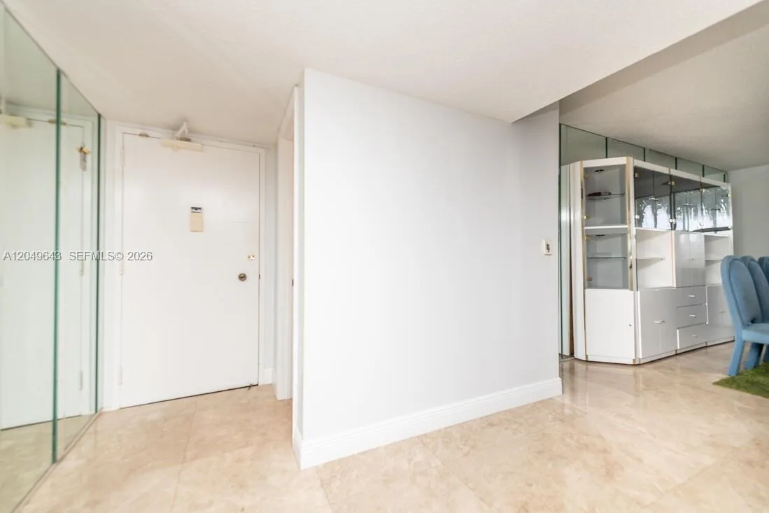 1985 S Ocean Dr # 2Q, Hallandale Beach, FL 33009 photo 2
