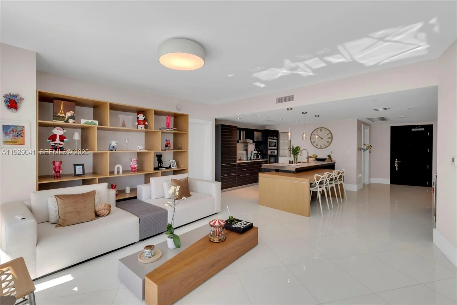 200 Biscayne Boulevard Way # 3108, Miami, FL 33131 photo 5