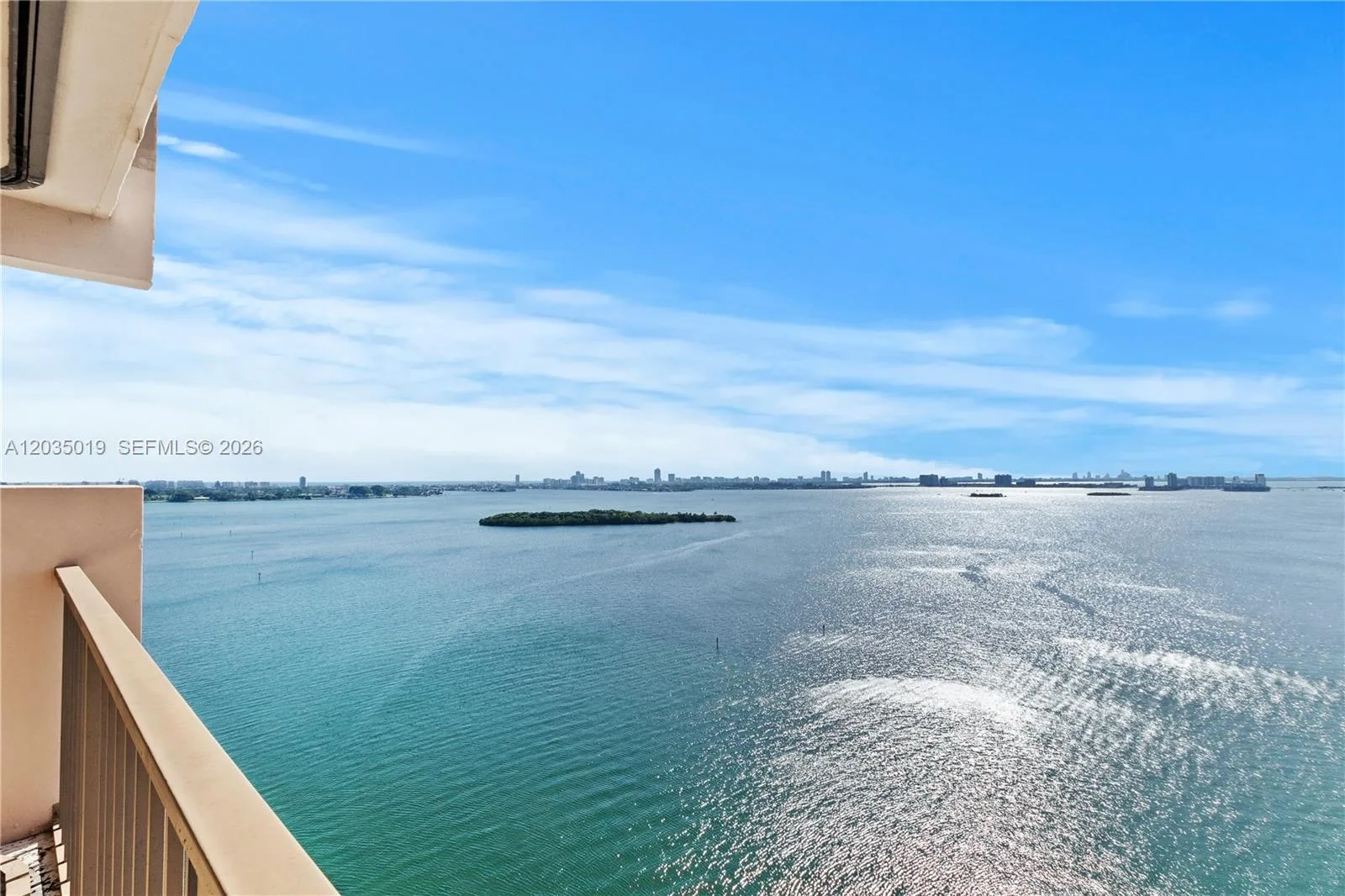 1800 NE 114th St # 2204, Miami, FL 33181