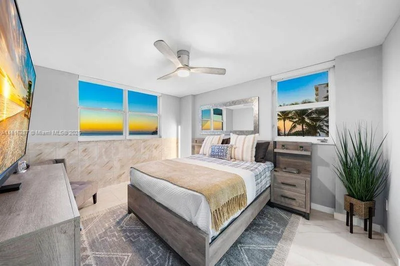 465 Ocean Dr # 315, Miami Beach, FL 33139 photo 8