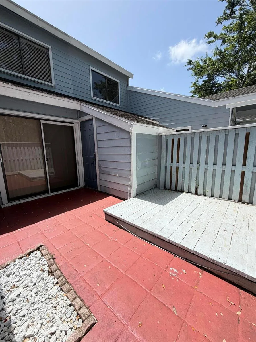 2035 Winners Circle, North Lauderdale, FL 33068 photo 11