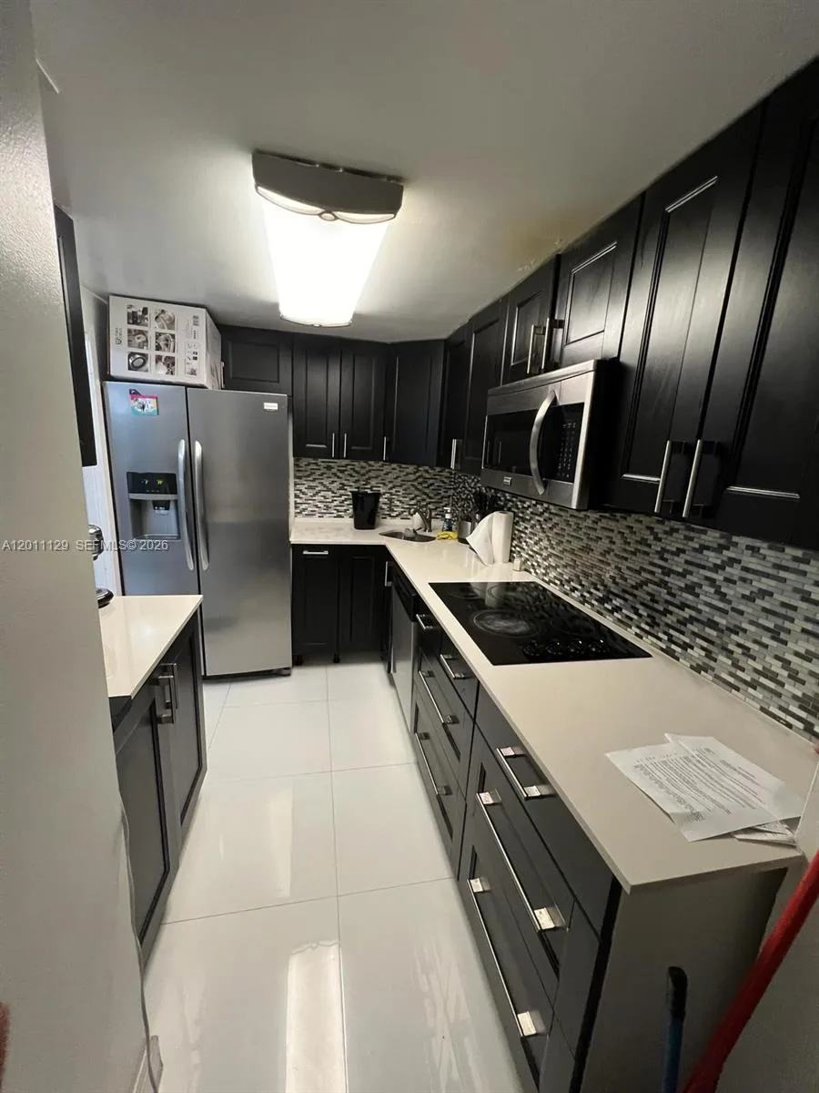 999 Brickell Bay Dr # 1506, Miami, FL 33131 photo 4
