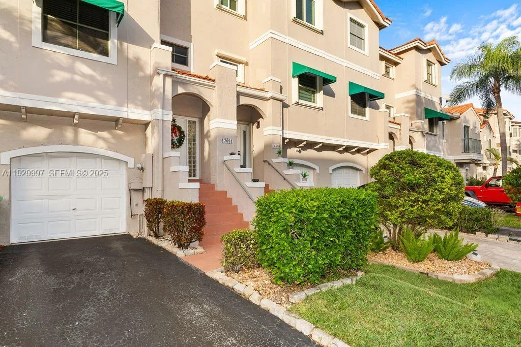 12691 NW 14th Pl, Sunrise, FL 33323 photo 3