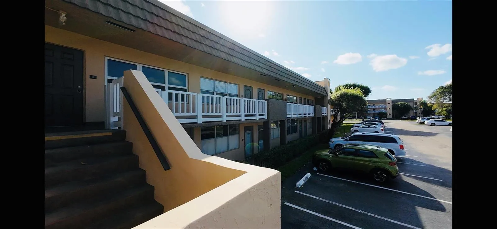 9101 Sunrise Lakes Boulevard, Sunrise, FL 33322