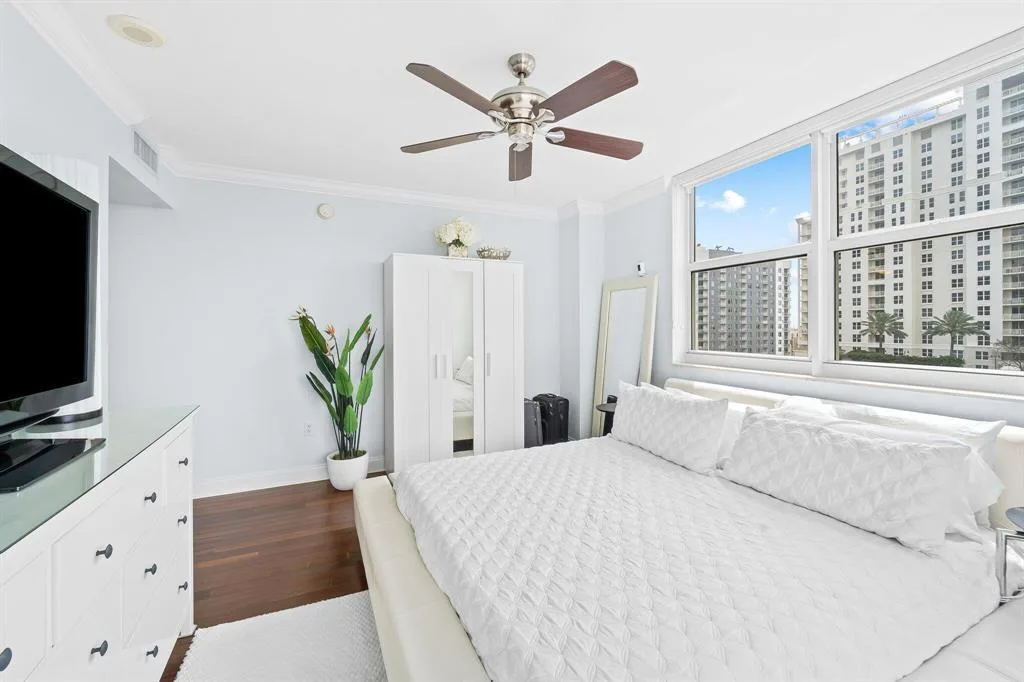 347 N NEW RIVER Drive E # 1004, Fort Lauderdale, FL 33301 photo 10