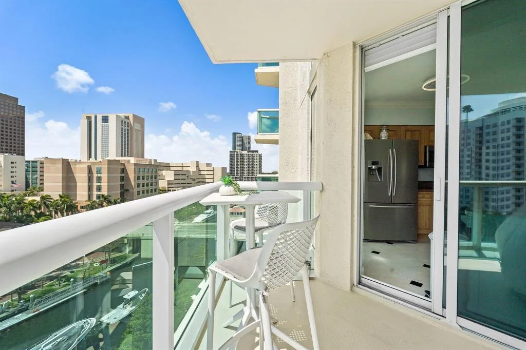 347 N NEW RIVER Drive E # 1004, Fort Lauderdale, FL 33301 photo 7