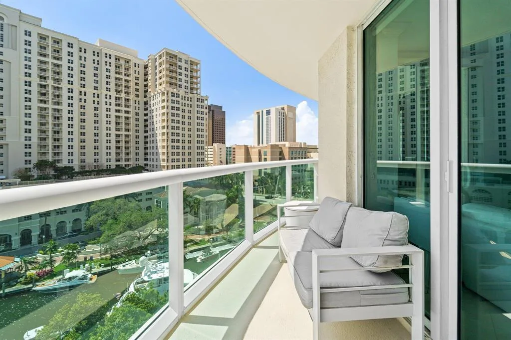 347 N NEW RIVER Drive E # 1004, Fort Lauderdale, FL 33301 photo 8
