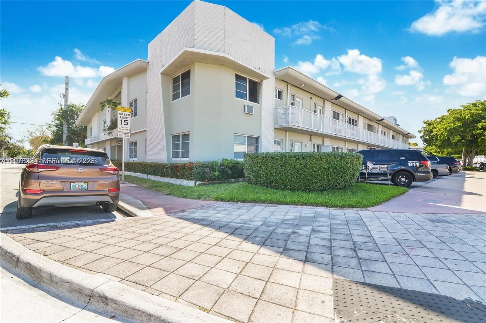 6930 Rue Versailles # 31, Miami Beach, FL 33141 — zdjęcie 3
