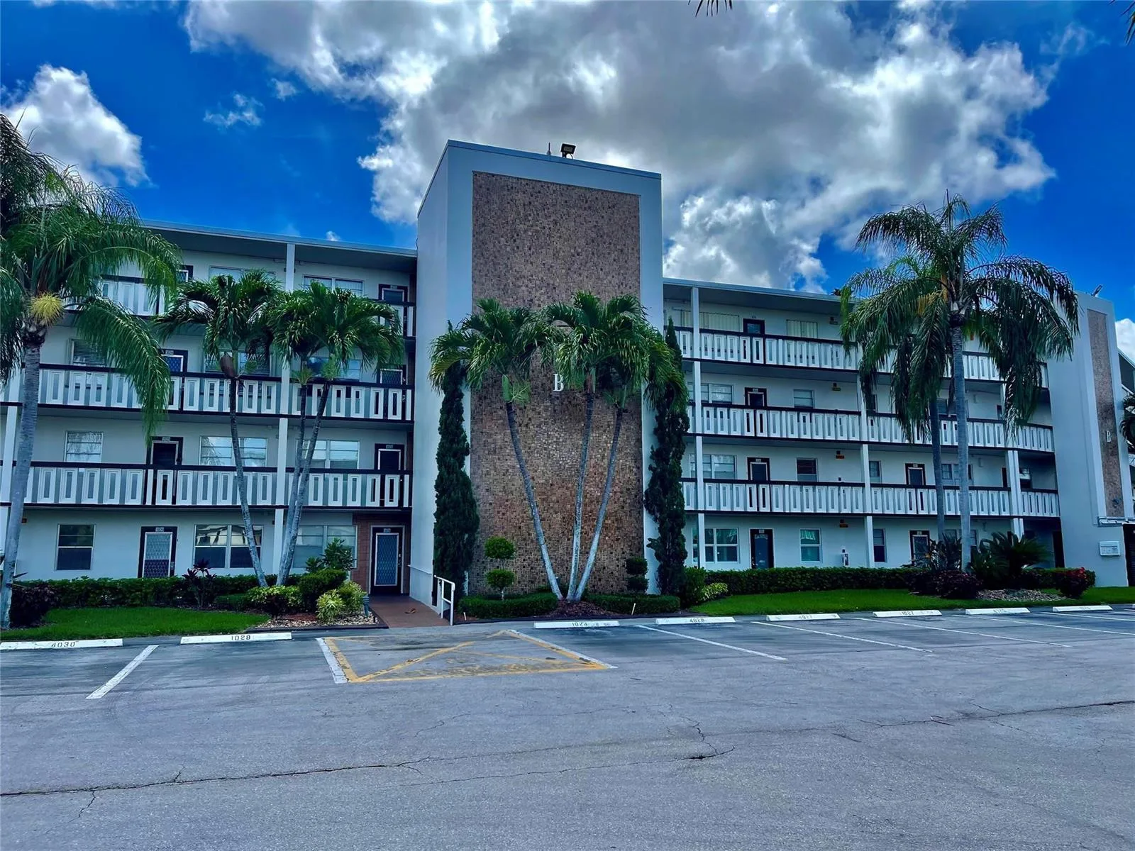 4030 Hythe B # 4030, Boca Raton, FL 33434 photo 9