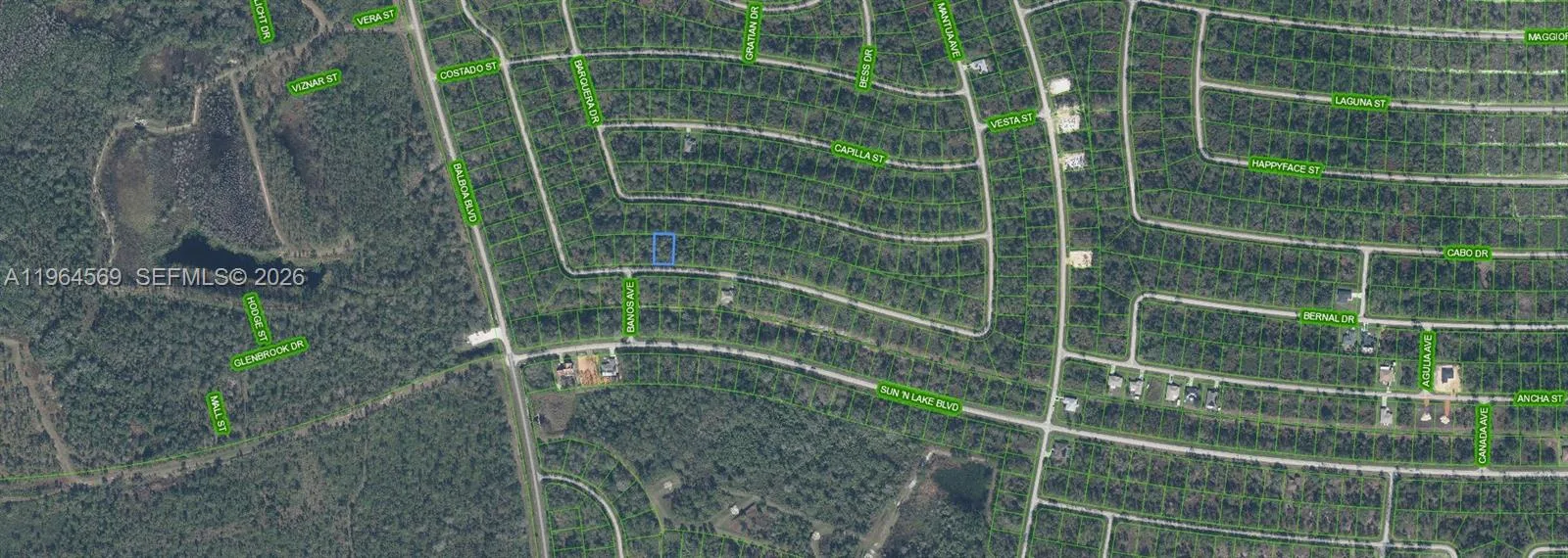 8377 Mantua Avenue, Sebring, FL 33872 photo 2