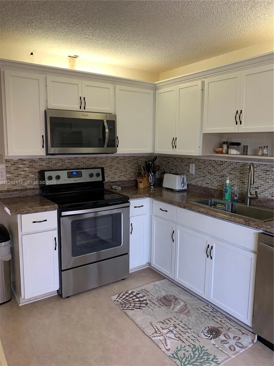 8042 SE Villa Cir # 8042, Hobe Sound, FL 33455 photo 3