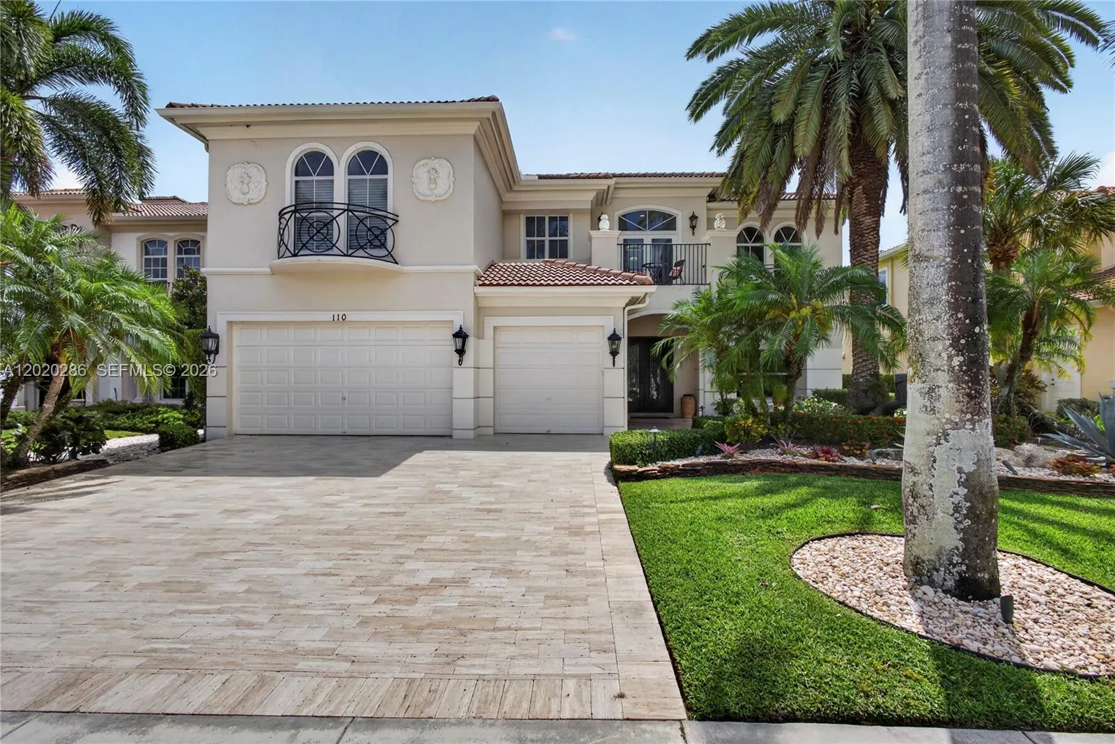 110 Abondance Dr, Palm Beach Gardens, FL 33410