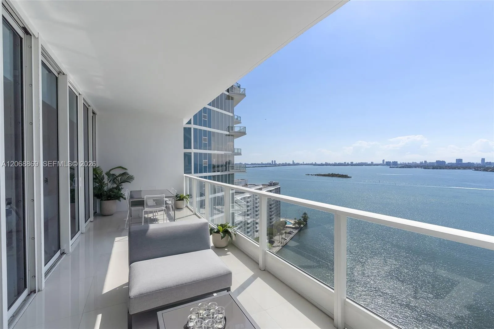 2020 N Bayshore Dr # 2105, Miami, FL 33137