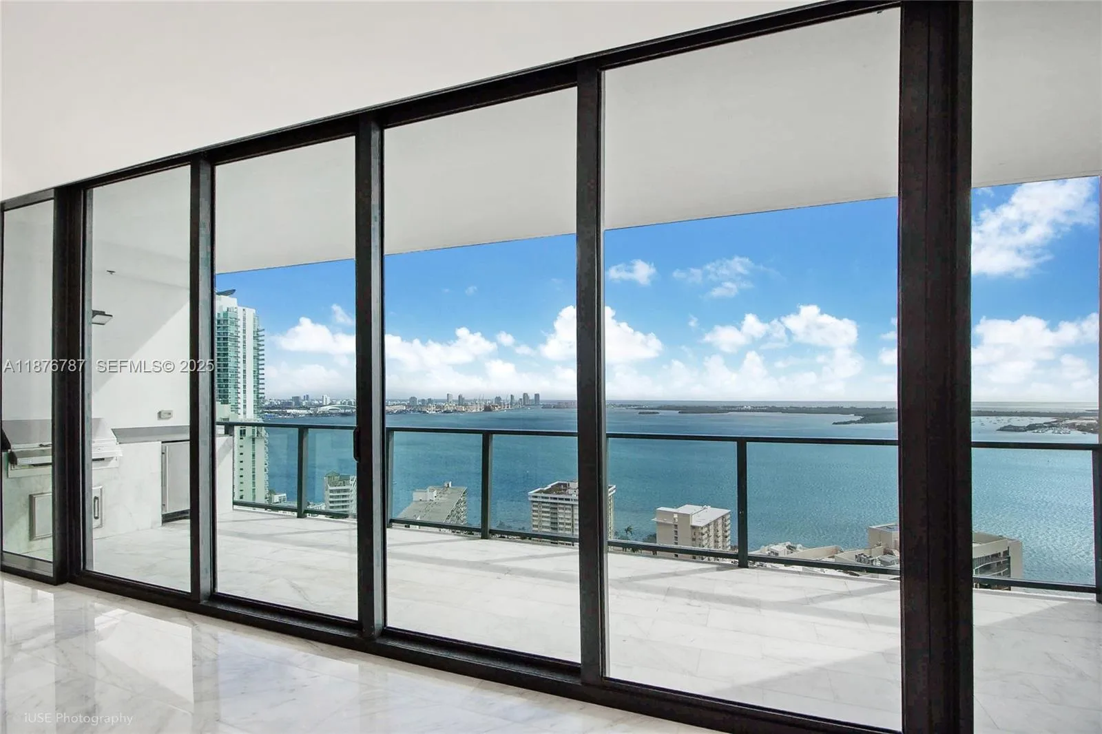 1451 Brickell Ave # 3102, Miami, FL 33131 photo 3