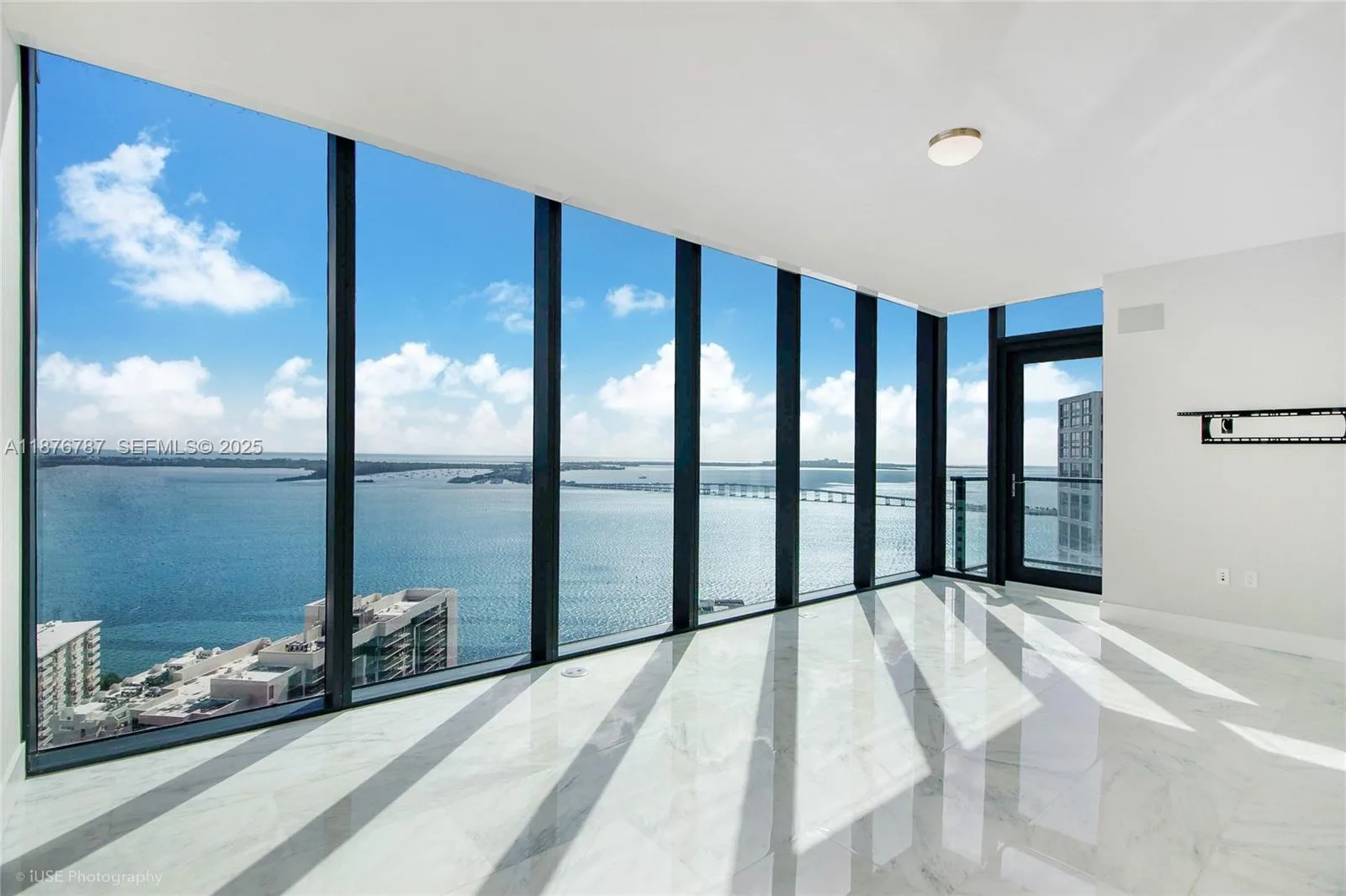1451 Brickell Ave # 3102, Miami, FL 33131 photo 8