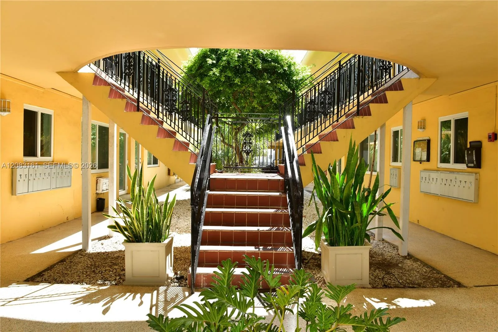 65 N Washington Ave # 25, Miami Beach, FL 33139