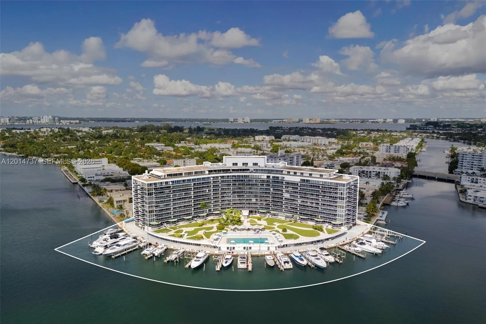 900 Bay Dr # 1005 + Dock DS14, Miami Beach, FL 33141
