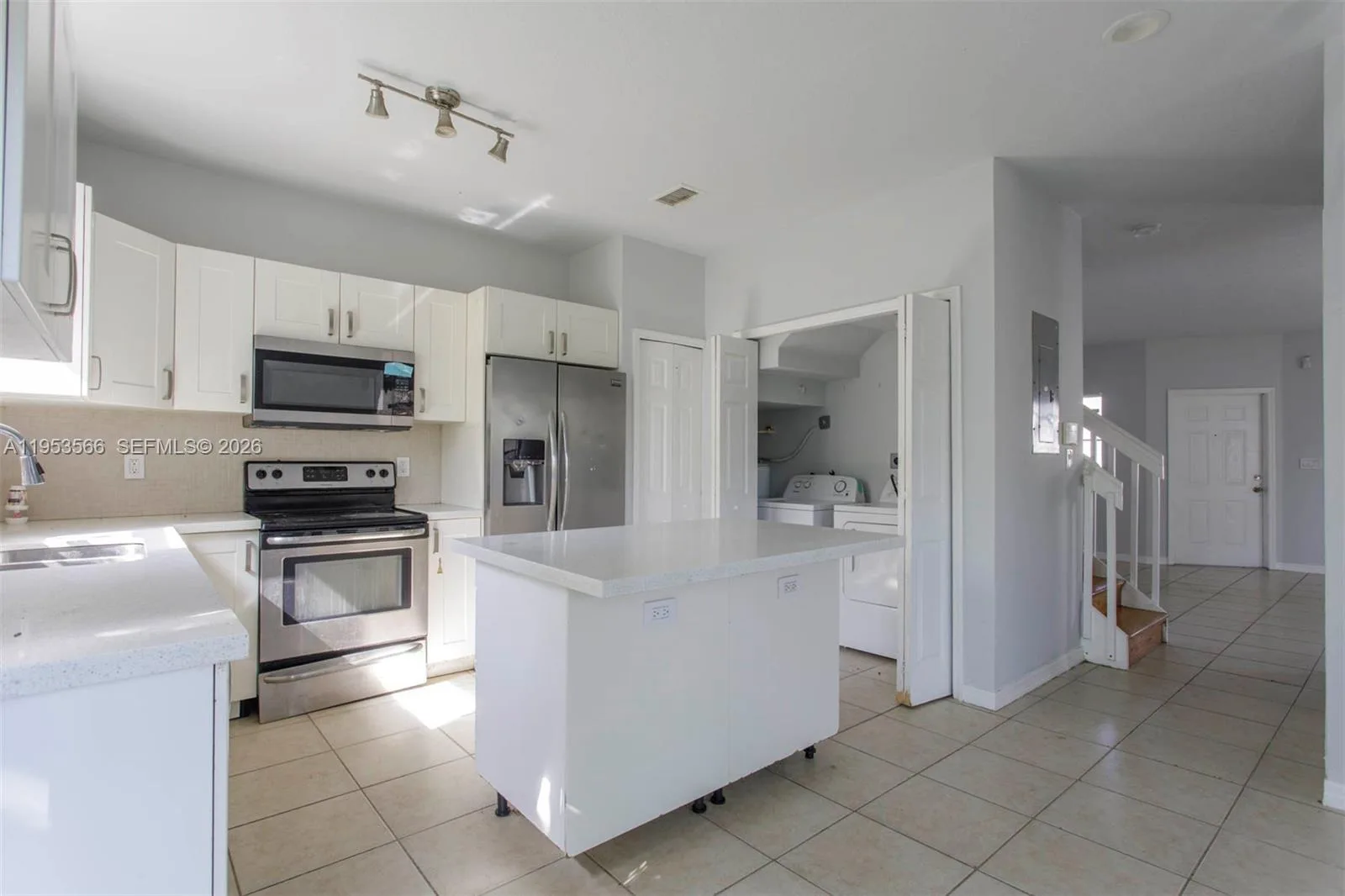 1518 SE 31 Ct, Homestead, FL 33035 photo 13