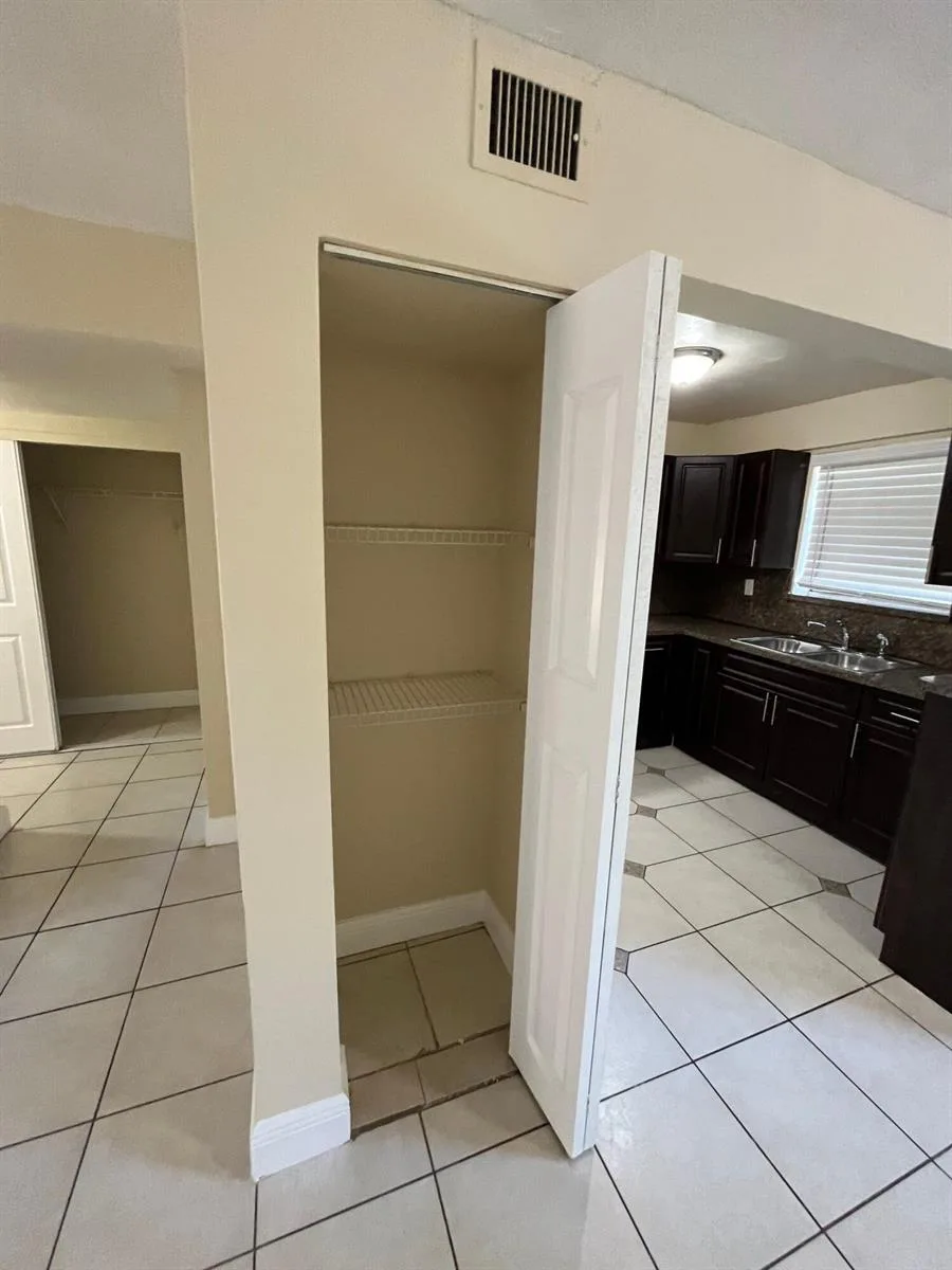 1370 NE 119TH Street # 137008, Miami, FL 33161 photo 11