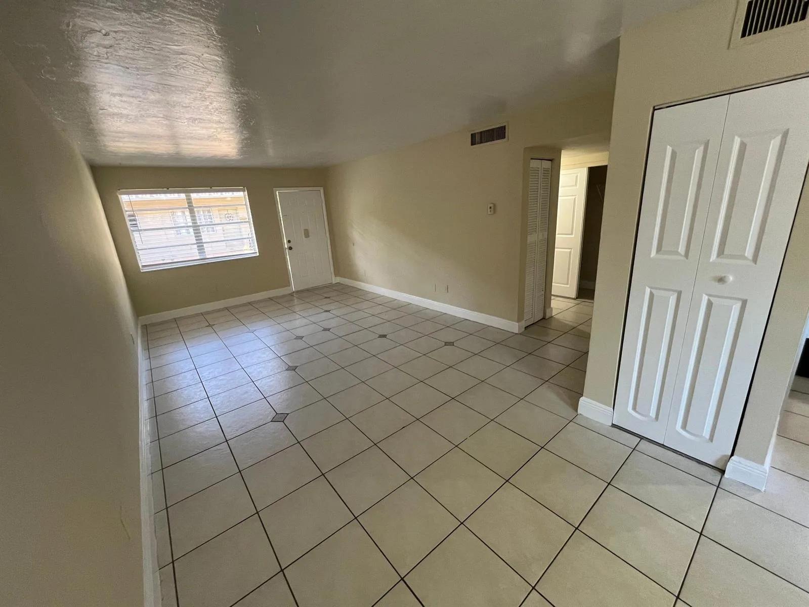1370 NE 119TH Street # 137008, Miami, FL 33161 — zdjęcie 4