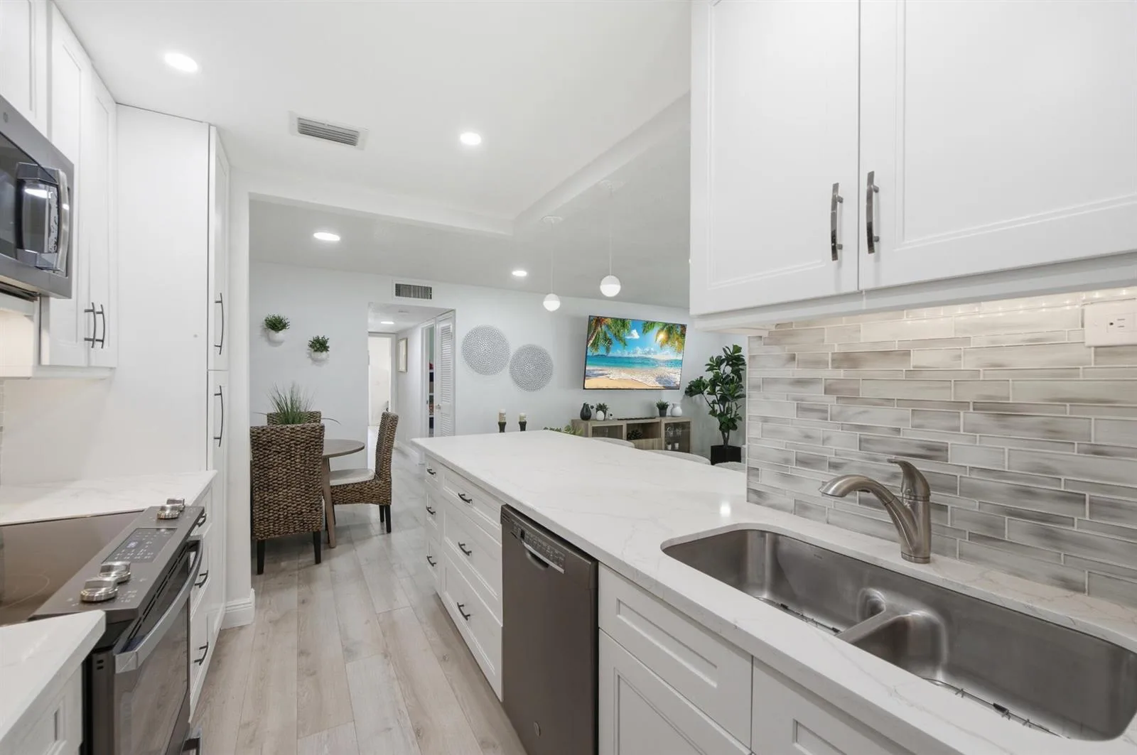 957 Circle Drive # D, Delray Beach, FL 33445 photo 9