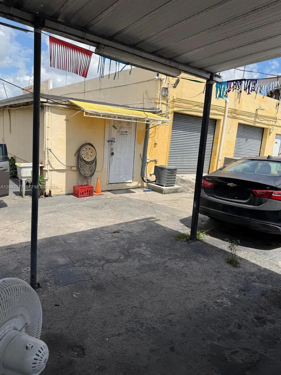 3445 NW 27th Ave, Miami, FL 33142 photo 3