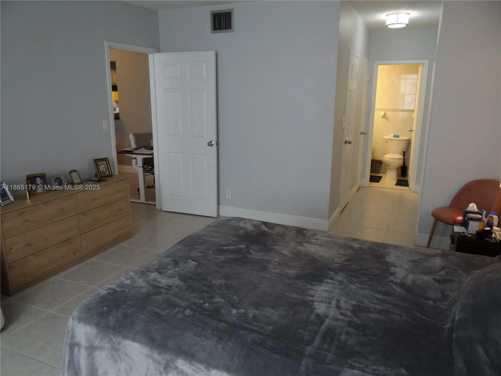3725 S Ocean Dr # 607, Hollywood, FL 33019 photo 13