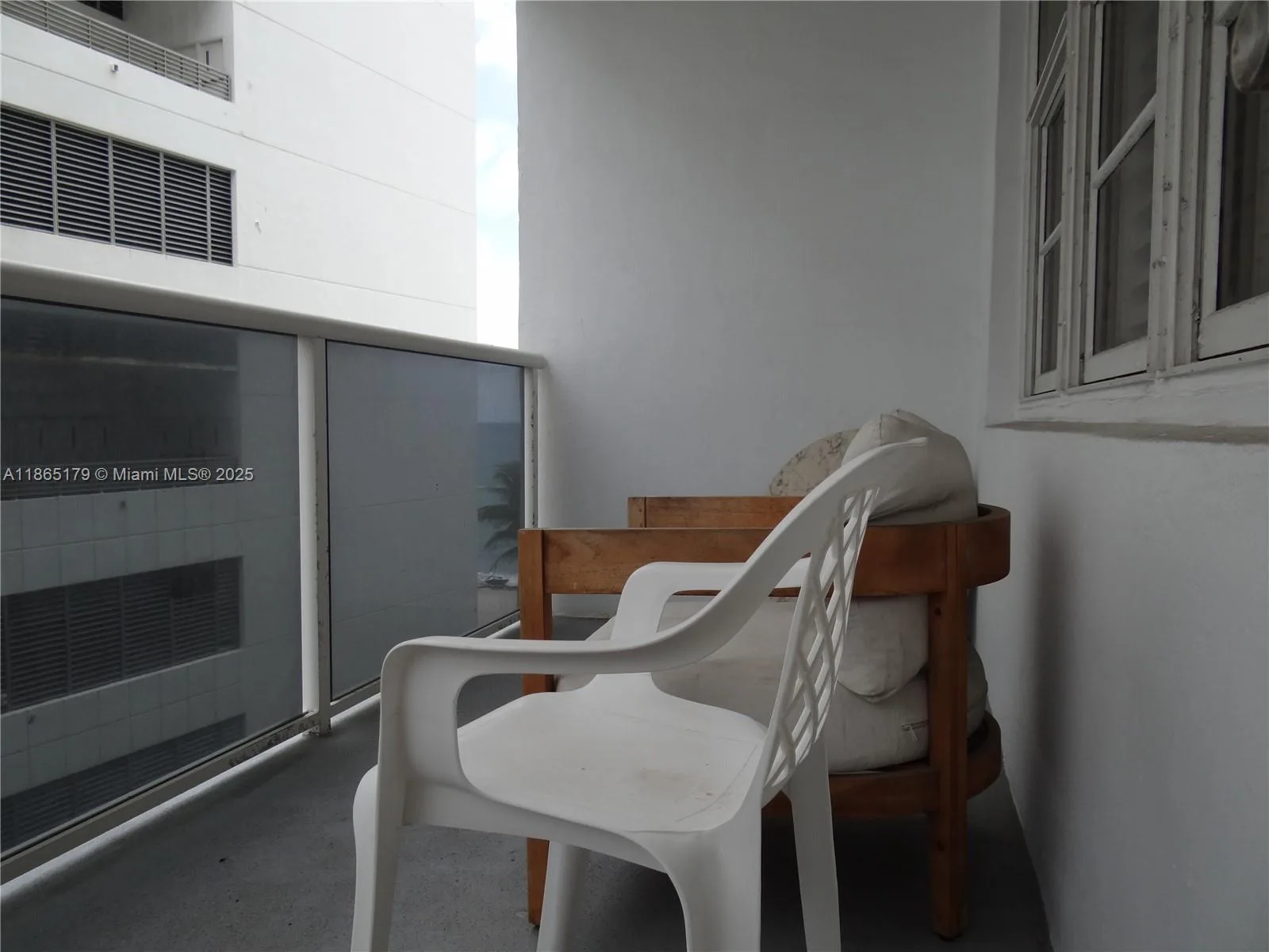 3725 S Ocean Dr # 607, Hollywood, FL 33019 photo 7