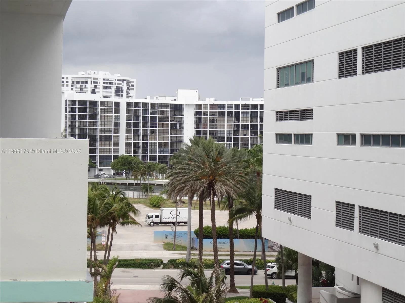 3725 S Ocean Dr # 607, Hollywood, FL 33019 photo 9